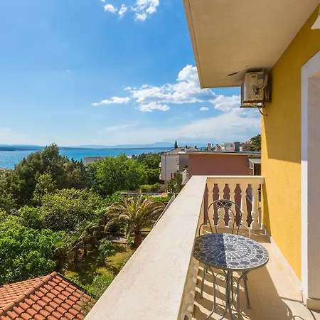 Suesses Studio-apartment Nur 300 Meter Zum Mit Romantischem Balkon *