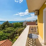 Suesses Studio-apartment Nur 300 Meter Zum Mit Romantischem Balkon *