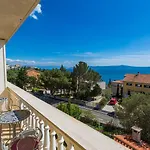 Suesses Studio-apartment Nur 300 Meter Zum Mit Romantischem Balkon Apartman