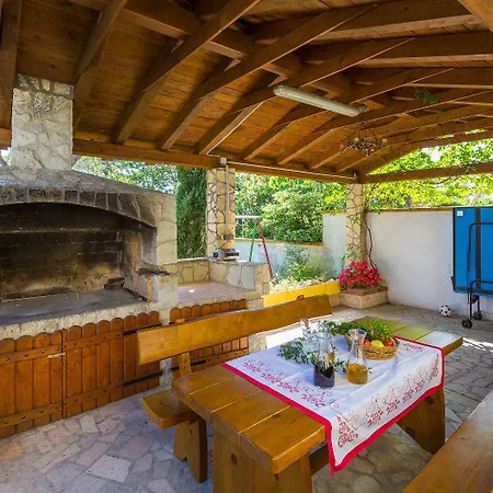 Suesses Studio-apartment Nur 300 Meter Zum Mit Romantischem Balkon