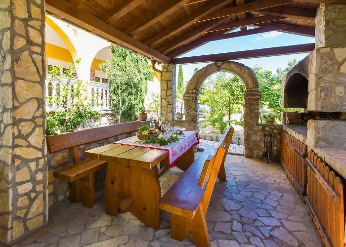 Suesses Studio-apartment Nur 300 Meter Zum Mit Romantischem Balkon